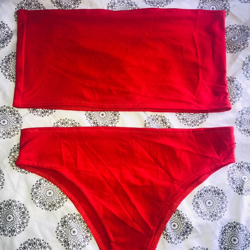 ❣️RED BIKINI ❣️